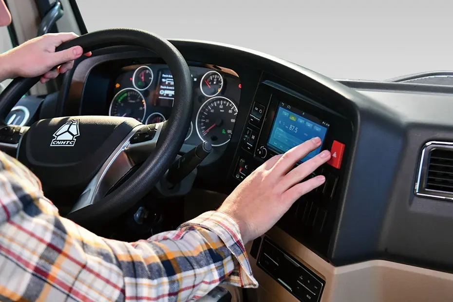 Howo TX 8×4 Cargo Truck-2