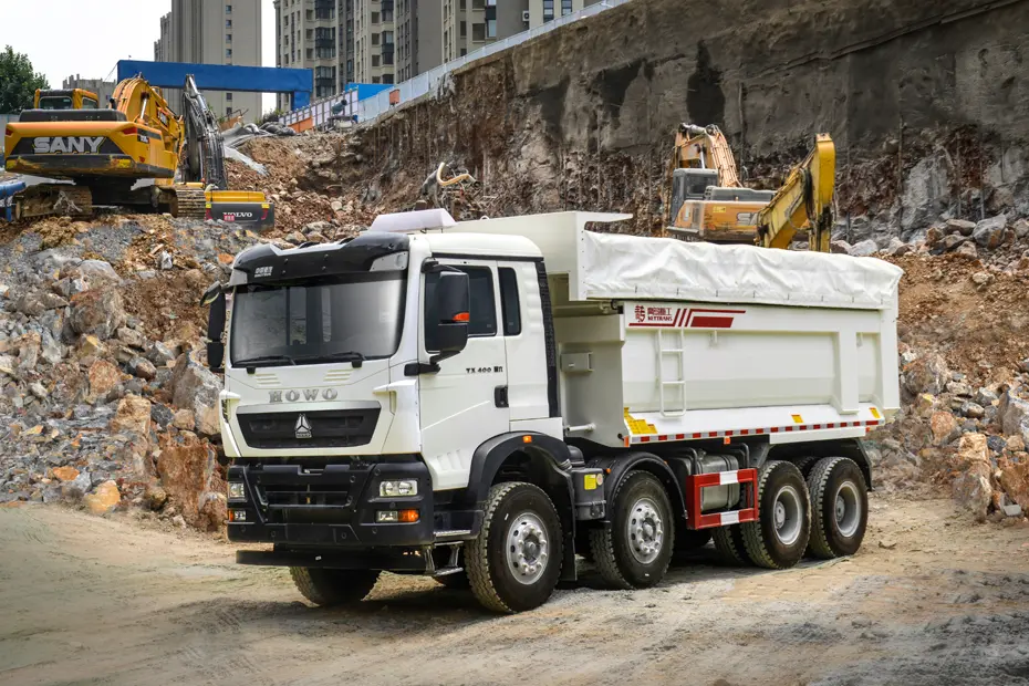 Sinotruk Howo TX 8×4 Dump Truck.-1